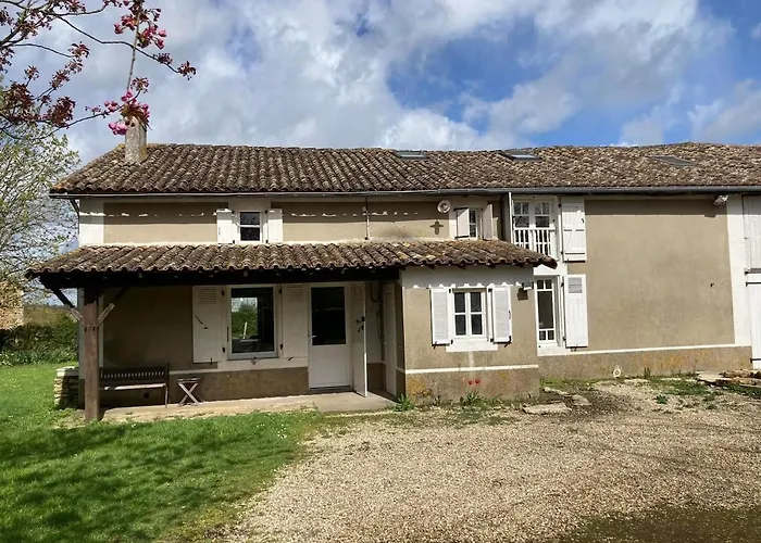 La Maison Du Plessis Сasa de vacaciones *