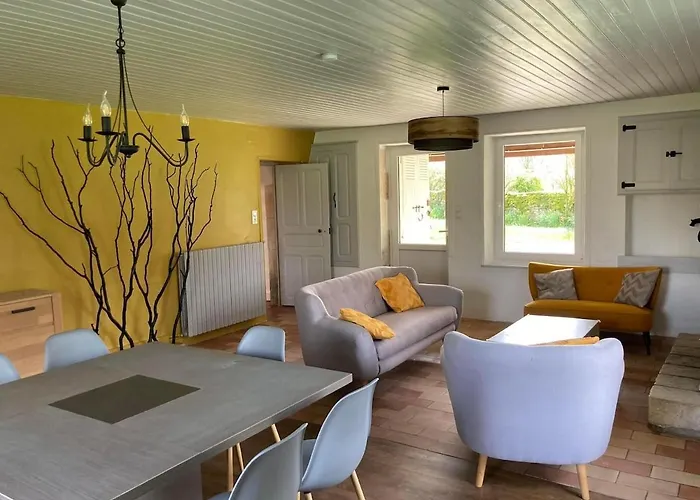 La Maison Du Plessis Сasa de vacaciones *